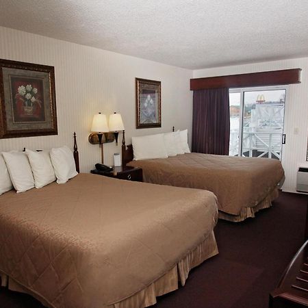 The Wisconsin Hotel & Conference Center วิสคอนซินเดลส์ ภายนอก รูปภาพ