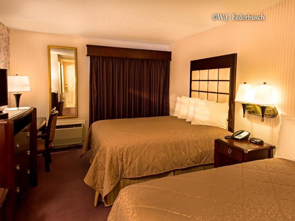 The Wisconsin Hotel & Conference Center วิสคอนซินเดลส์ ภายนอก รูปภาพ